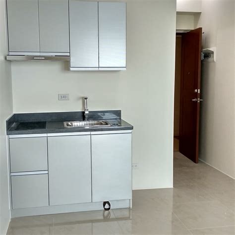 studio unit for rent in makati|Studio Type Condo For Rent In Makati .